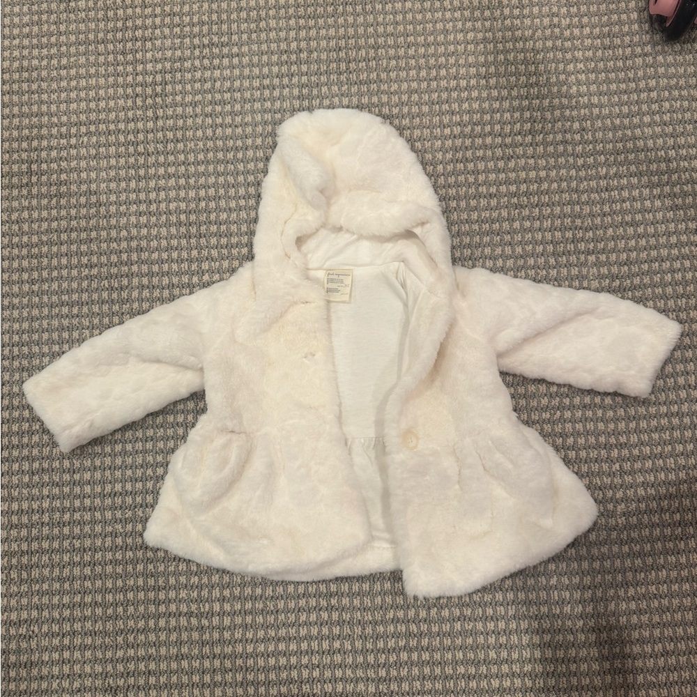 NWHT Girls First Impression Light Weight Outerwear Faux Fur Jacket Size 18M